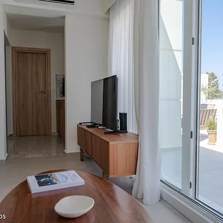 Rodos On The Park 4*